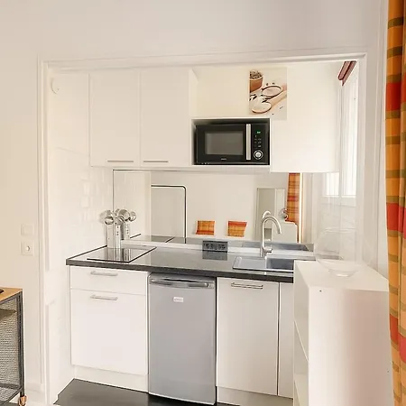 Apartament Bright With Stunning Open View 16, Dauphine